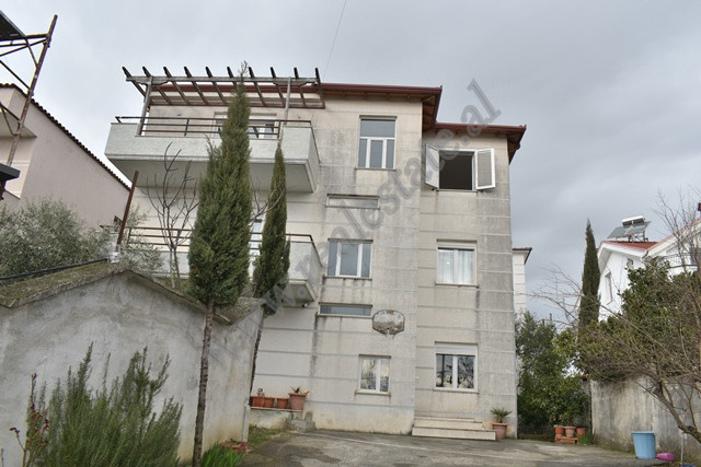 3-storey villa for sale in Panorama e Liqenit Street in Tirana.

It has a land area of 390 m2 and 